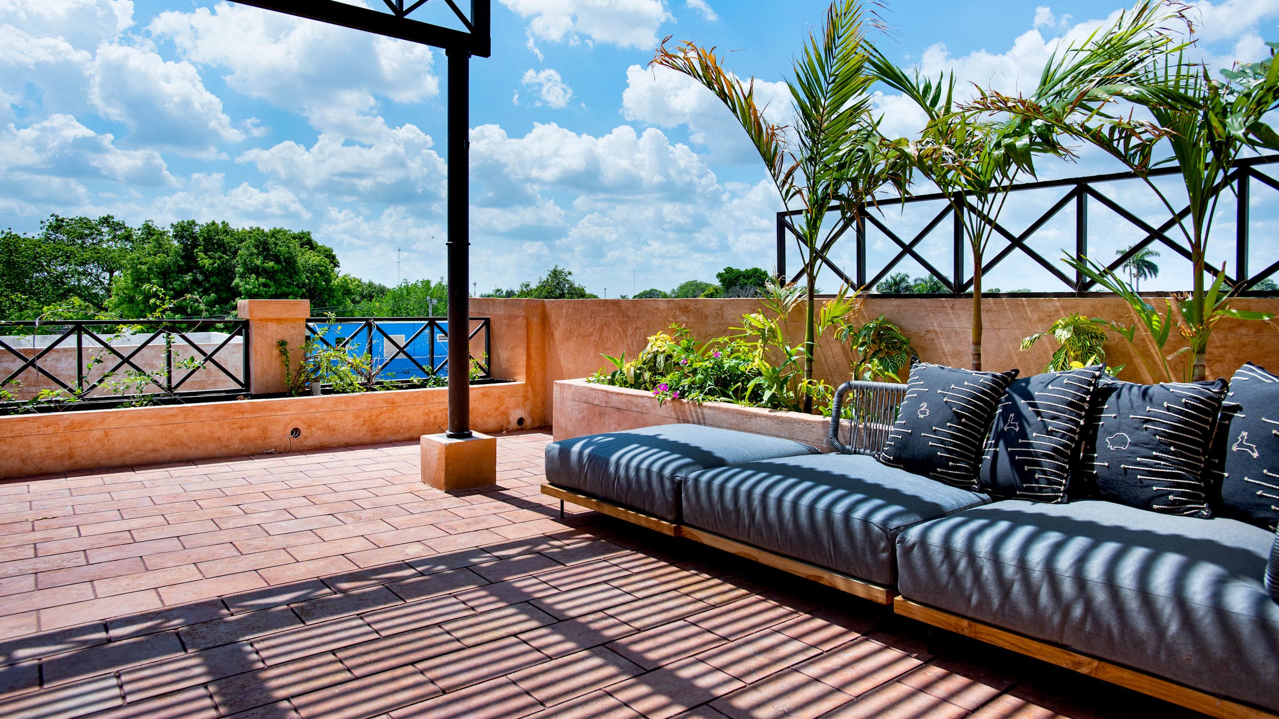 Premium Rooftop Suite King - Image 5