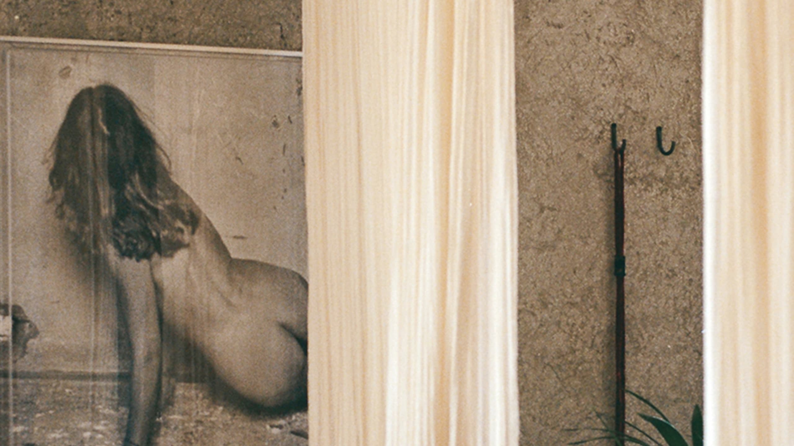 Penthouse with Balcony - Image 5