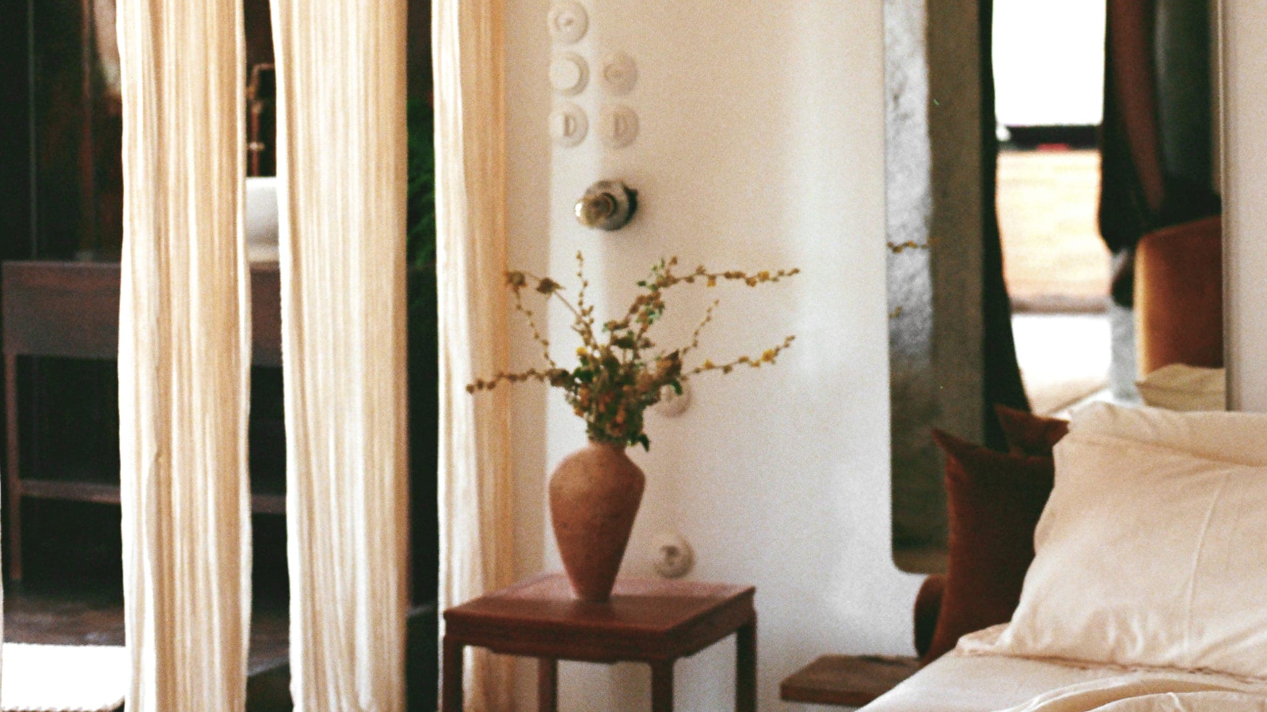 Penthouse with Balcony - Image 1