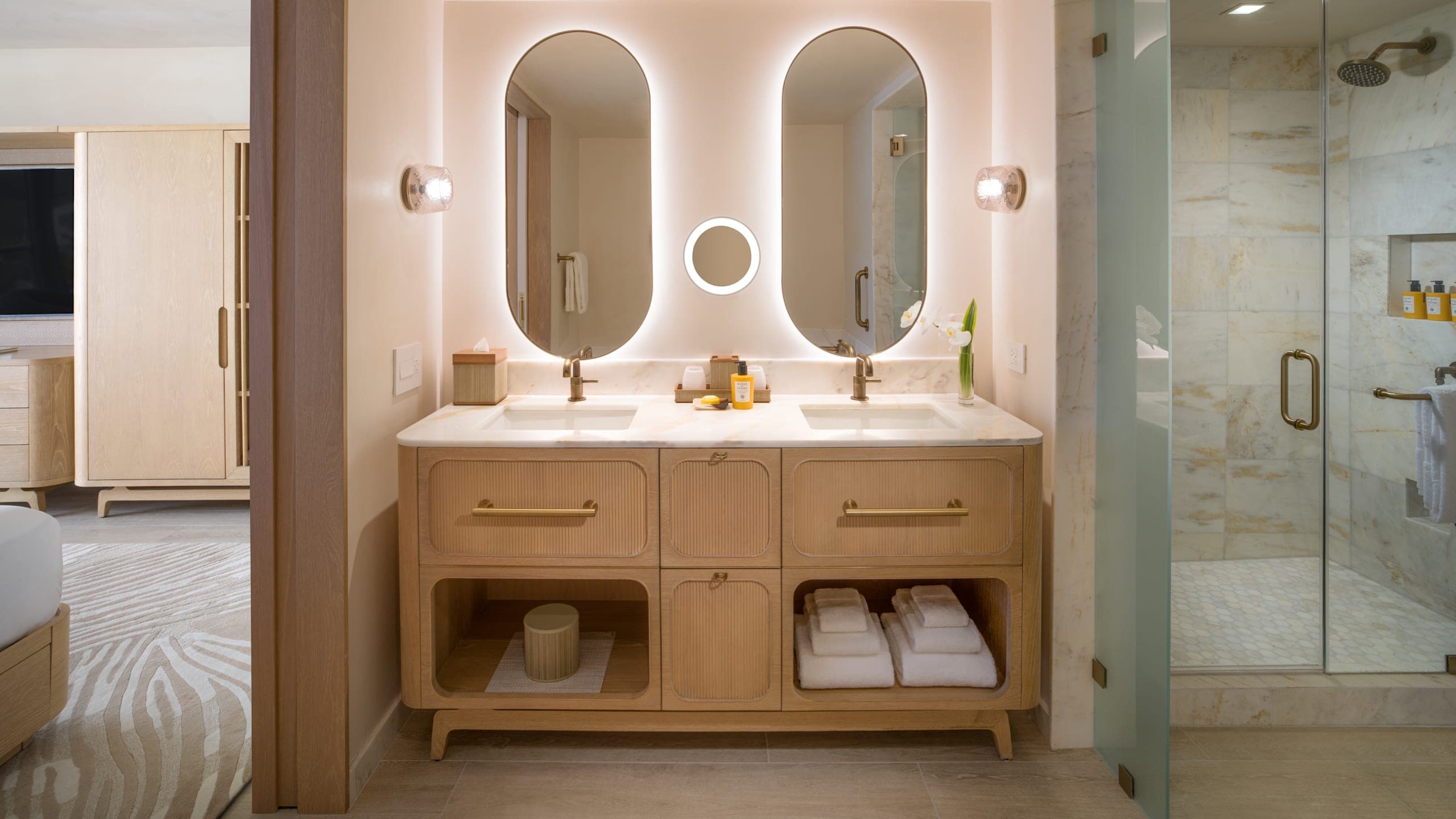 Guestroom King - Image 5